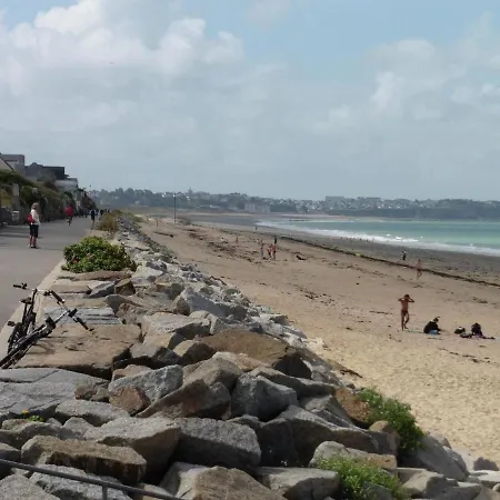Stone House In Near Sandy Bricqueville-sur-Mer