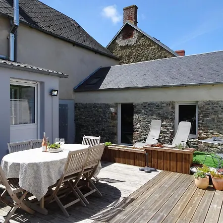 Holiday home Stone House In Near Sandy *