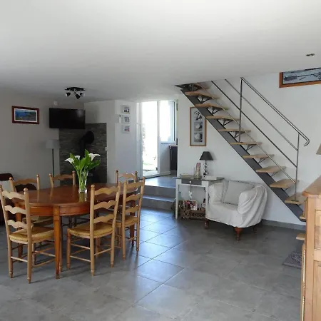 Stone House In Near Sandy Prázdninový dům Bricqueville-sur-Mer