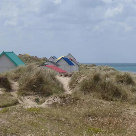 Stone House In Near Sandy * Bricqueville-sur-Mer